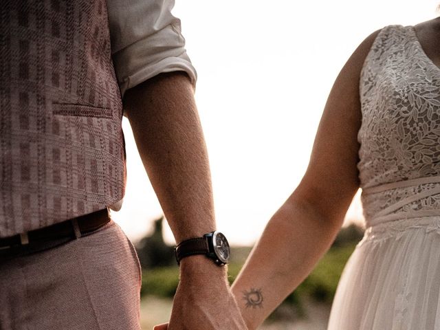 Le mariage de Florent et Caroline à Saint-Chaptes, Gard 1
