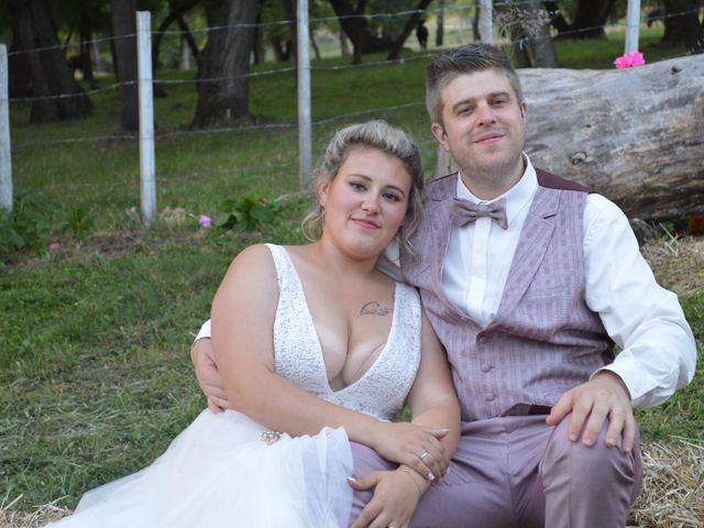 Le mariage de Florent et Caroline à Saint-Chaptes, Gard 21