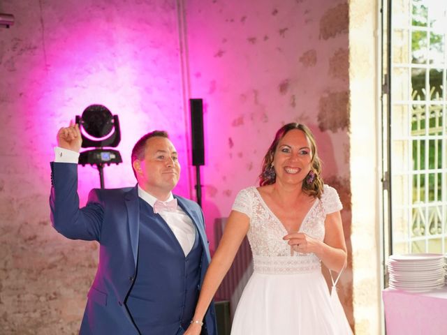 Le mariage de Céline et Mathieu à Bois-d'Arcy, Yvelines 15