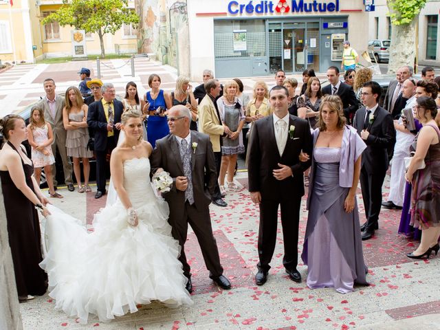 Le mariage de Romain et Delphine à Vitrolles, Bouches-du-Rhône 29