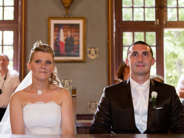 Le mariage de Romain et Delphine à Vitrolles, Bouches-du-Rhône 31