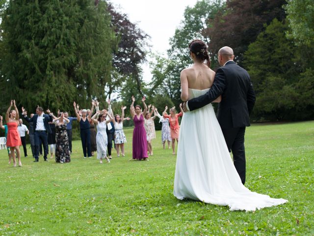 Le mariage de Sébastien et Aurélie à Forges-les-Eaux, Seine-Maritime 25