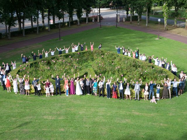 Le mariage de Sébastien et Aurélie à Forges-les-Eaux, Seine-Maritime 28