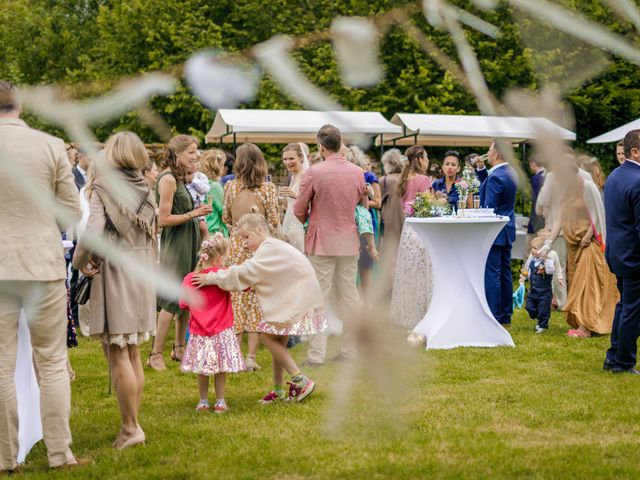 Le mariage de Bruno et Marijne à Bourganeuf, Creuse 28