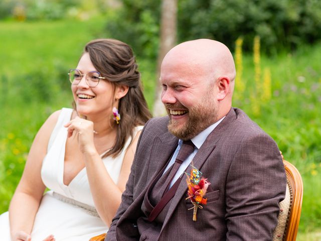 Le mariage de Vivien et Laura à Cornimont, Vosges 21