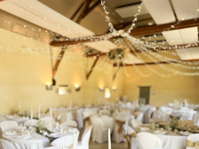 Le mariage de John et Juline à Saint-Denis-sur-Sarthon, Orne 5