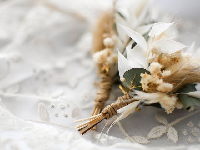 Le mariage de John et Juline à Saint-Denis-sur-Sarthon, Orne 14