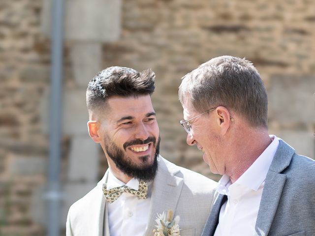 Le mariage de John et Juline à Saint-Denis-sur-Sarthon, Orne 52