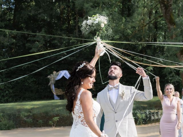 Le mariage de John et Juline à Saint-Denis-sur-Sarthon, Orne 59