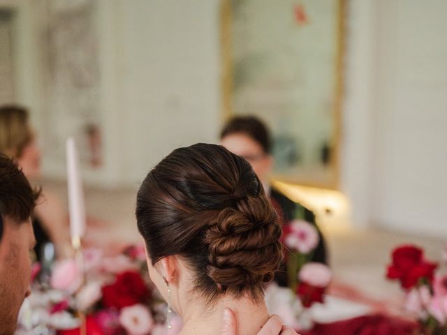 Le mariage de Marine et Timotee à Jouy-en-Josas, Yvelines 77