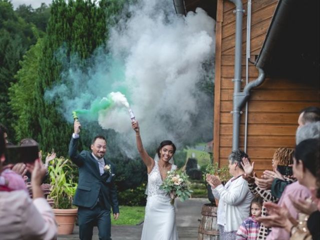 Le mariage de Raphaël et Christine à Arpajon-sur-Cère, Cantal 17