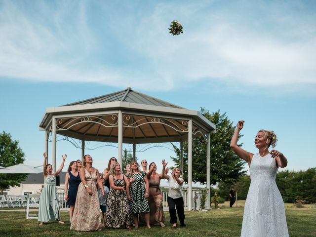 Le mariage de Anthony et Julie à Châteauneuf-sur-Loire, Loiret 7