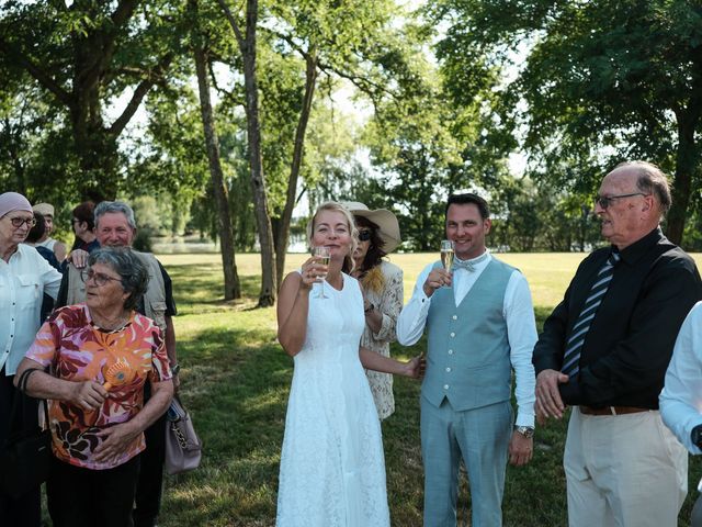 Le mariage de Anthony et Julie à Châteauneuf-sur-Loire, Loiret 20
