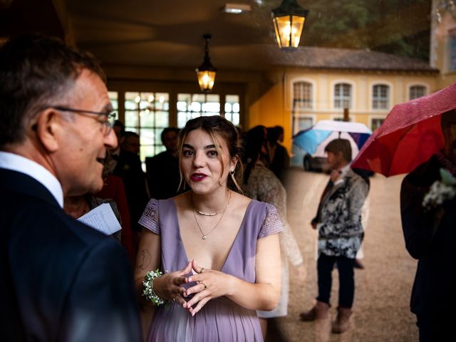 Le mariage de Charles et Louise à Chavagneux, Isère 15