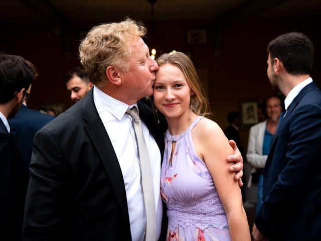 Le mariage de Charles et Louise à Chavagneux, Isère 27