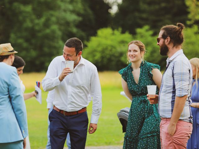 Le mariage de Caitlin et Sarah à La Bruyère, Namur 25