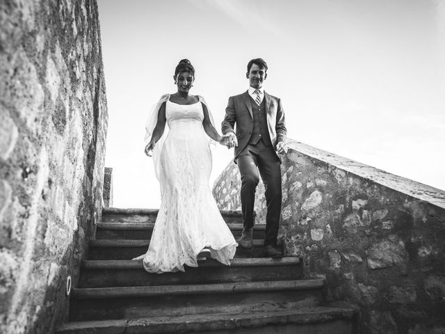 Le mariage de Jean Loup et Sonia à Saint-Bernard, Ain 10