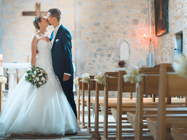 Le mariage de Alexis et Laurie à La Croix-Blanche, Lot-et-Garonne 37