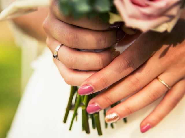 Le mariage de Denis et Lucie à Neuville-sur-Ain, Ain 27