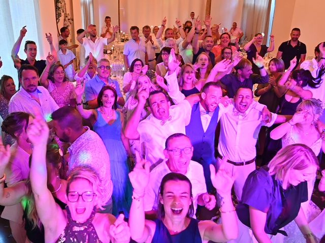 Le mariage de Dimitri et Maureen à Champdieu, Loire 9