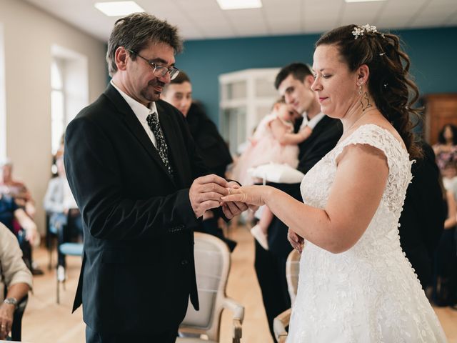 Le mariage de Tony et Sophie à Saint-Mars-d&apos;Outillé, Sarthe 8