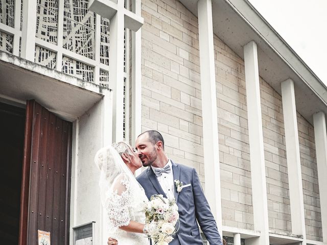 Le mariage de Fabien et Amandine à Maizières-lès-Metz, Moselle 30