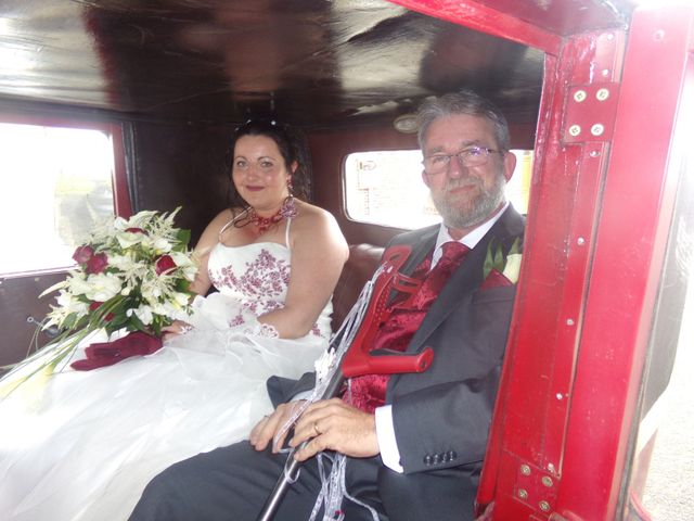 Le mariage de Olivia et Eric à Martinpuich, Pas-de-Calais 6