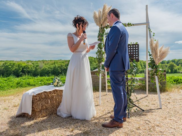 Le mariage de Damien et Dorothée à Montbeugny, Allier 16