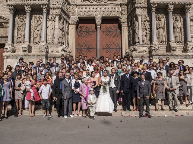 Le mariage de Antoine et Christelle à Arles, Bouches-du-Rhône 121