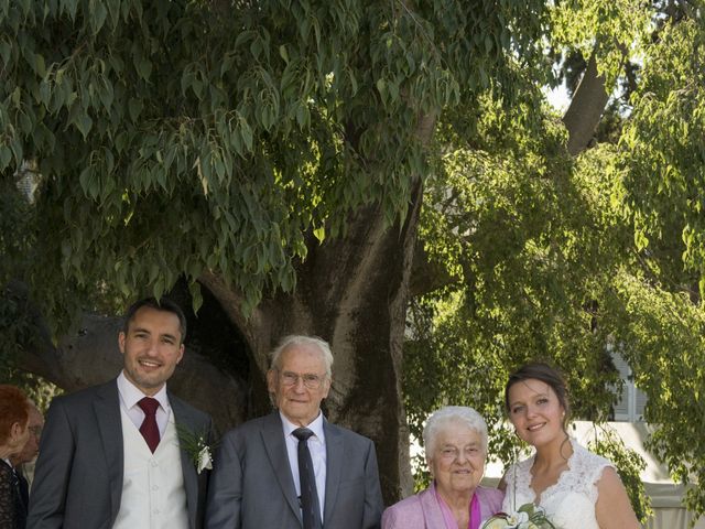 Le mariage de Antoine et Christelle à Arles, Bouches-du-Rhône 128