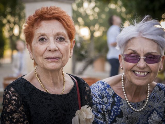 Le mariage de Antoine et Christelle à Arles, Bouches-du-Rhône 210