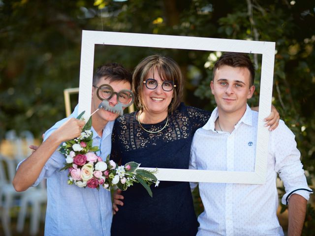 Le mariage de Yan et Sabine à Villepreux, Yvelines 47