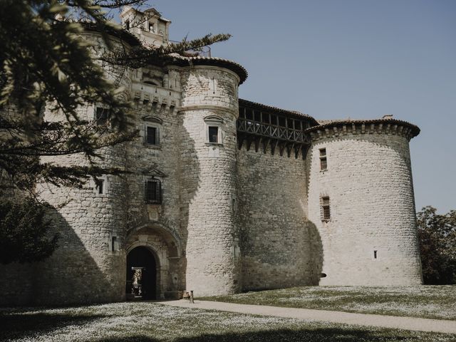 Le mariage de Cathal et Delphine à Senouillac, Tarn 1