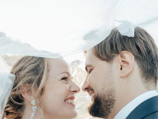 Le mariage de Les choup choup et Natacha à Sanary-sur-Mer, Var 3