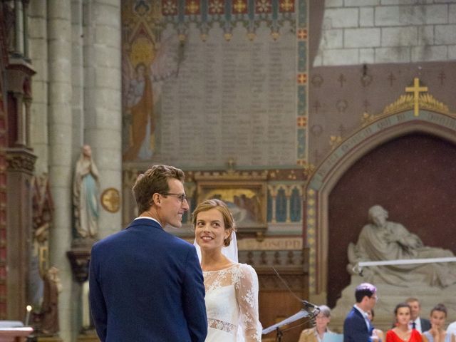 Le mariage de Guillaume et Mathilde à Bécon-les-Granits, Maine et Loire 42