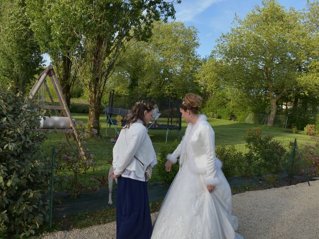 Le mariage de Yoann et Lindsay à Poitiers, Vienne 47