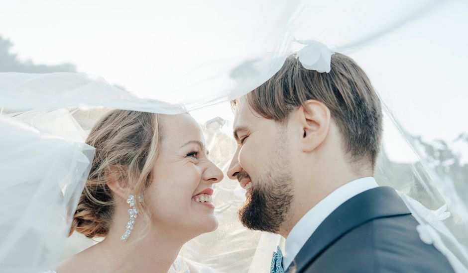 Le mariage de Les choup choup et Natacha à Sanary-sur-Mer, Var