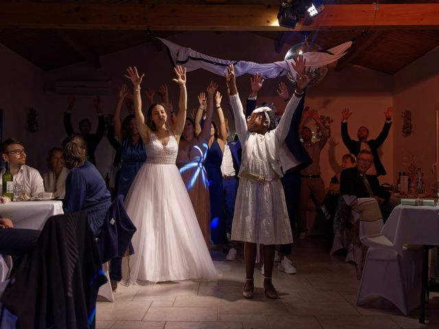 Le mariage de Thomas et Marine à Saint-Pierre-d&apos;Oléron, Charente Maritime 23