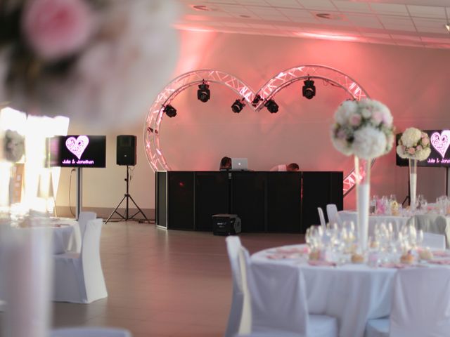 Le mariage de Jonathan et Julie à Condé-sur-l'Escaut, Nord 33
