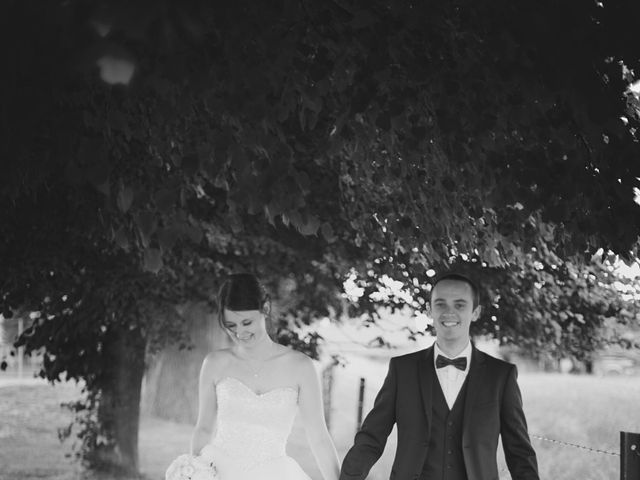 Le mariage de Jonathan et Julie à Condé-sur-l'Escaut, Nord 41