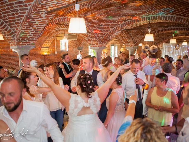 Le mariage de Yann et Elody à Quiévy, Nord 31