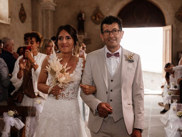 Le mariage de Thibault et Estelle à Luriecq, Loire 19