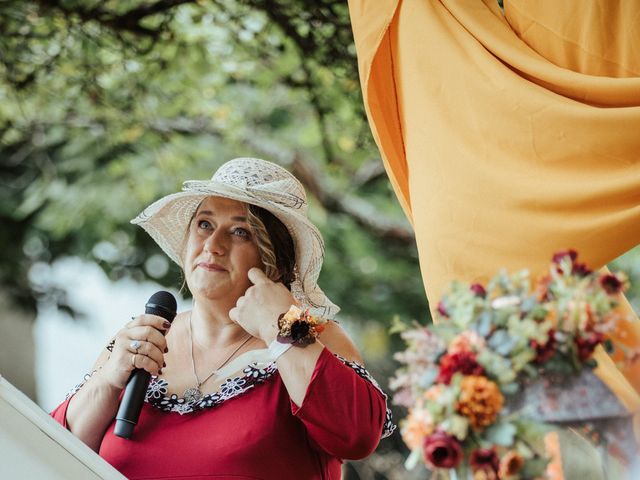 Le mariage de Didier et Céline à Chenevelles, Vienne 25