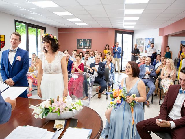 Le mariage de Romain et Laura à Varennes, Haute-Garonne 55