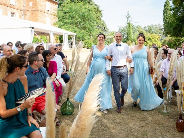 Le mariage de Romain et Laura à Varennes, Haute-Garonne 69