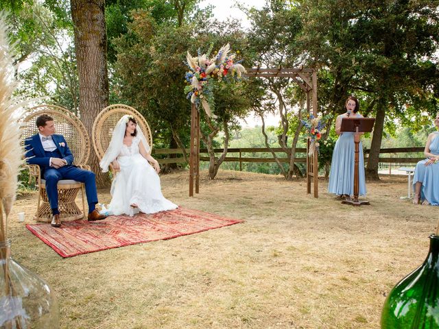 Le mariage de Romain et Laura à Varennes, Haute-Garonne 80