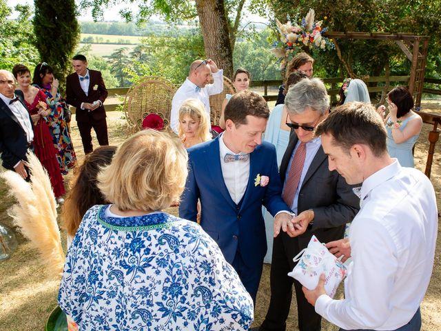 Le mariage de Romain et Laura à Varennes, Haute-Garonne 89