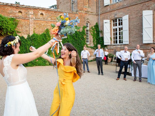 Le mariage de Romain et Laura à Varennes, Haute-Garonne 98