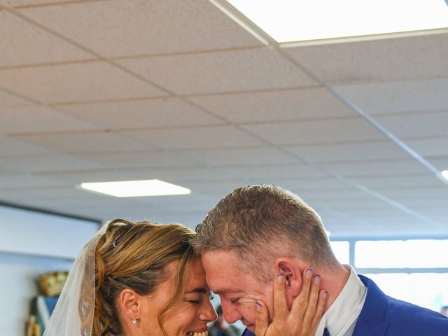 Le mariage de Frédéric et Aurélie à Plougastel-Daoulas, Finistère 12