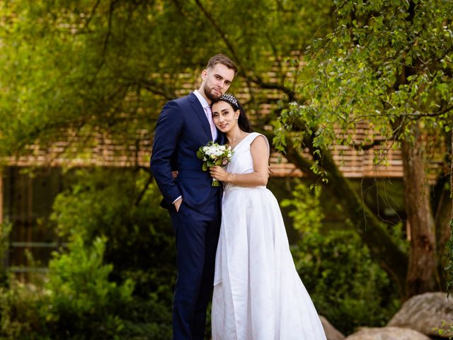 Le mariage de Guillaume et Rihab à Rennes, Ille et Vilaine 59